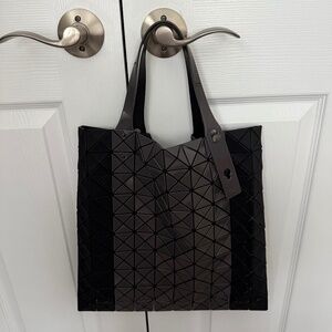 Bao Bao Issey Miyake prism bag, Black/Taupe with adjustable handles